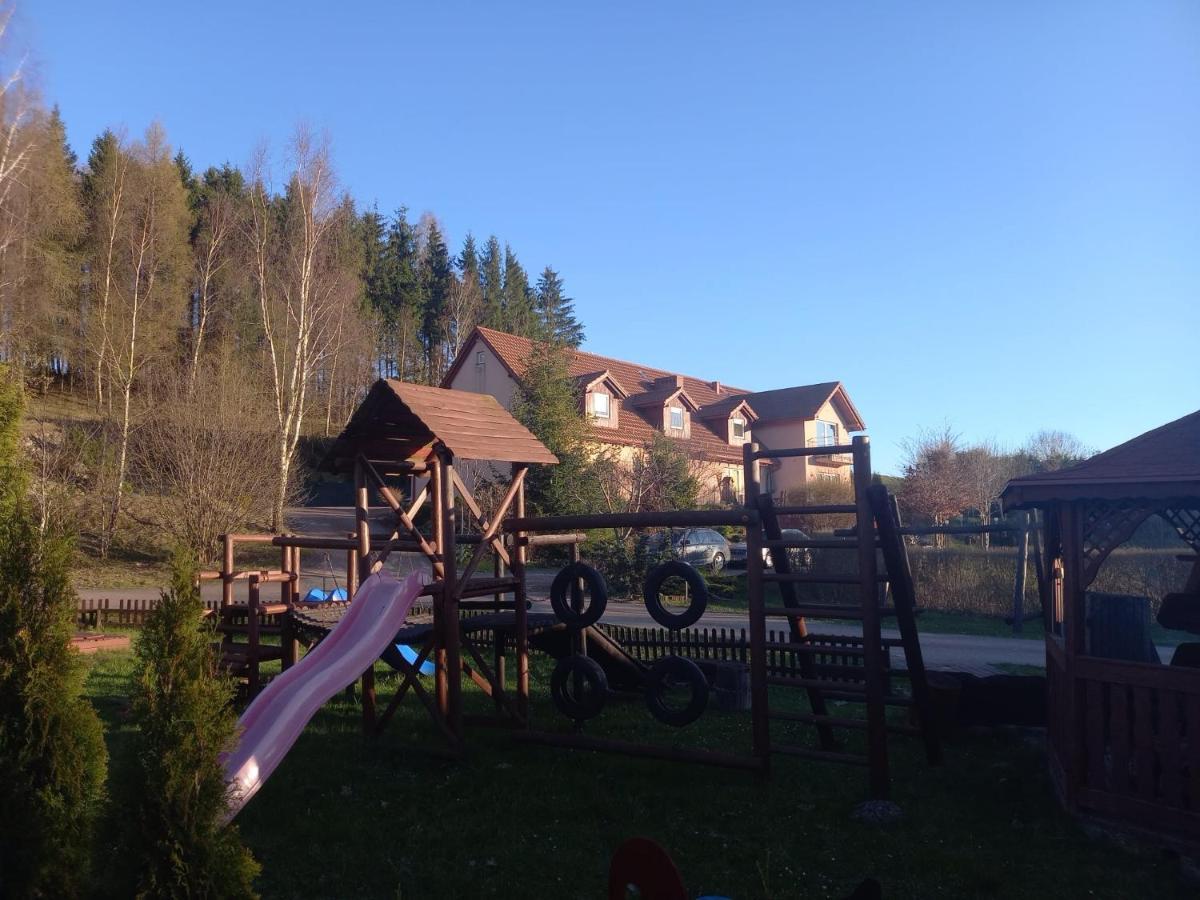 Resort Holiday Natural - Gosciniec Zacisze ชเมียวล์โน ภายนอก รูปภาพ