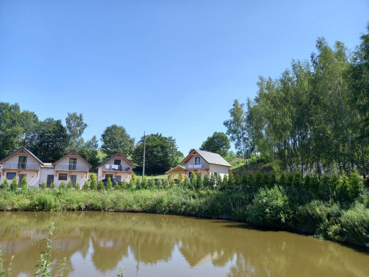 Resort Holiday Natural - Gosciniec Zacisze ชเมียวล์โน ภายนอก รูปภาพ